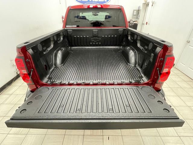 Used 2018 Chevrolet Silverado 1500 LT w/ All Star Edition image 13