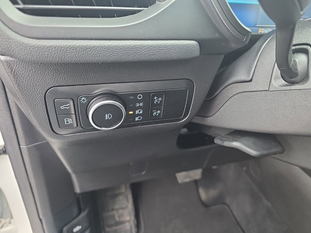 Used 2024 Ford Escape SE image 17