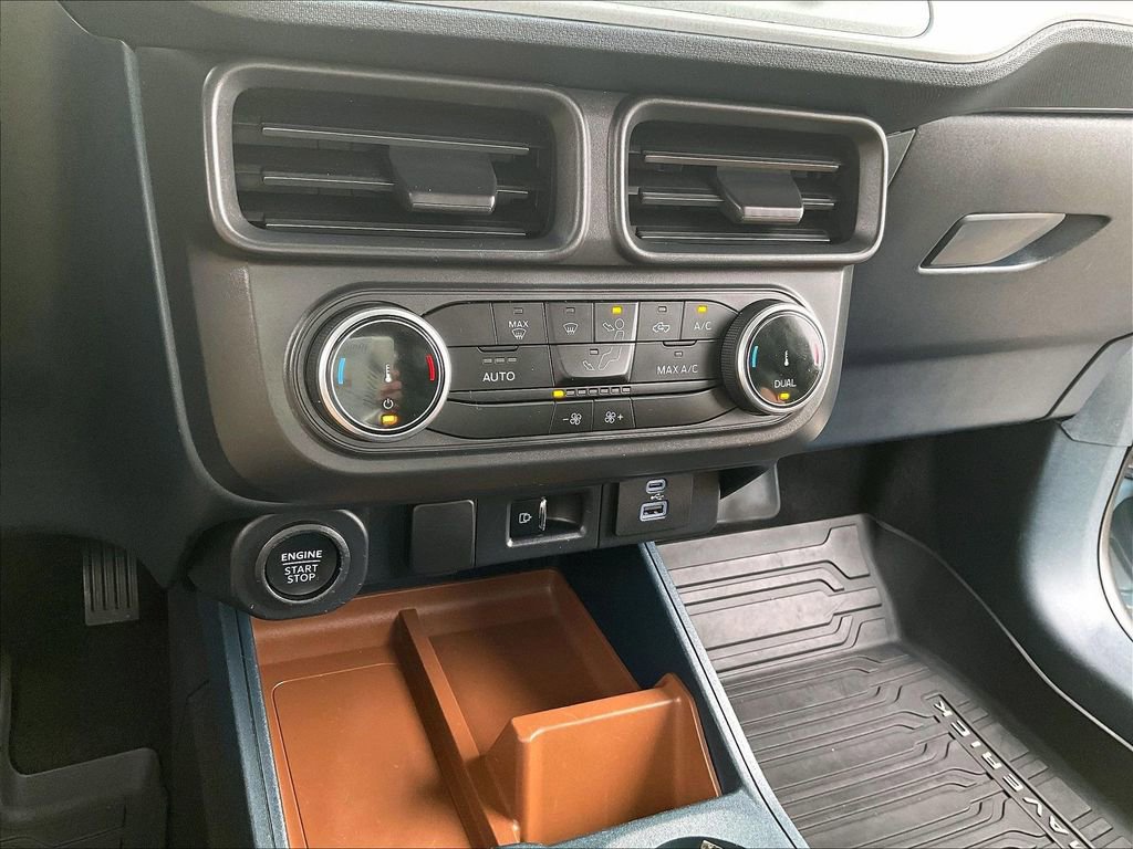 Used 2023 Ford Maverick Lariat w/ Equipment Group 500A Standard AWD/4WD image 12