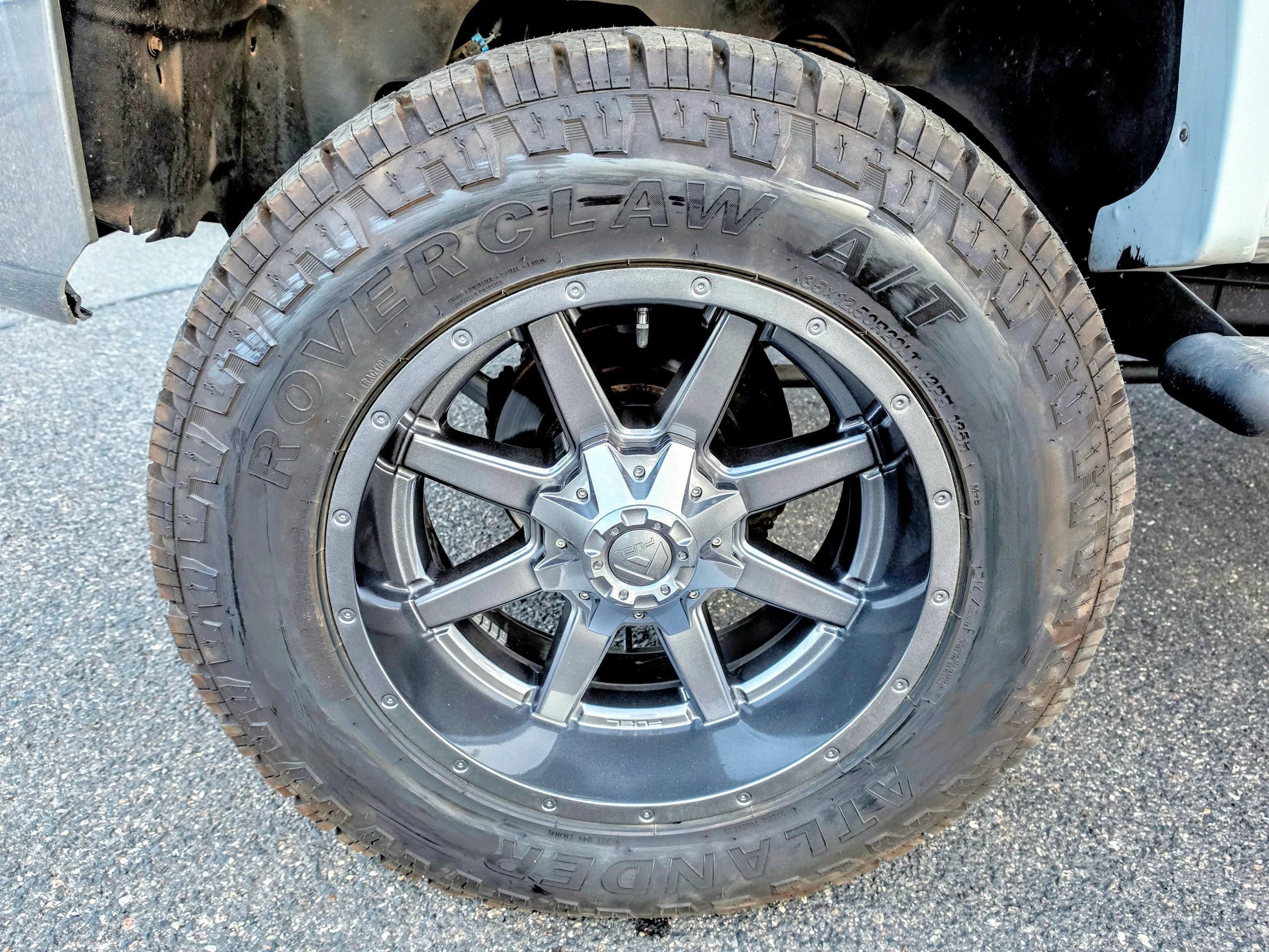 Used 2010 Chevrolet Silverado 2500 LTZ AWD/4WD image 40