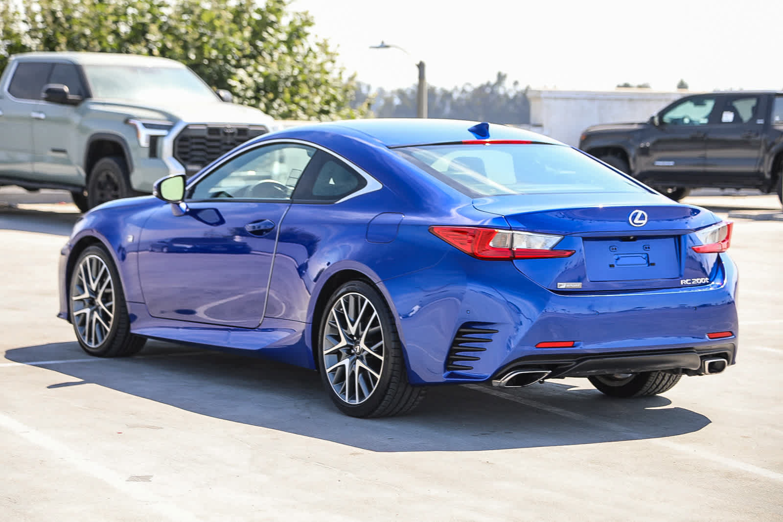 Used 2016 Lexus RC 200t RWD image 7