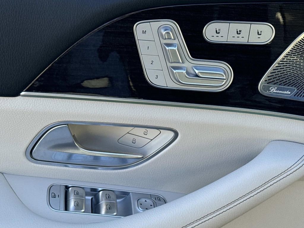 Used 2022 Mercedes-Benz GLS 450 4MATIC image 20