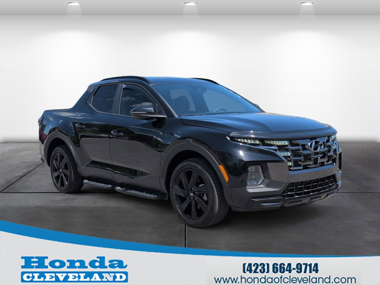 Used 2024 Hyundai Santa Cruz Night AWD/4WD image 1