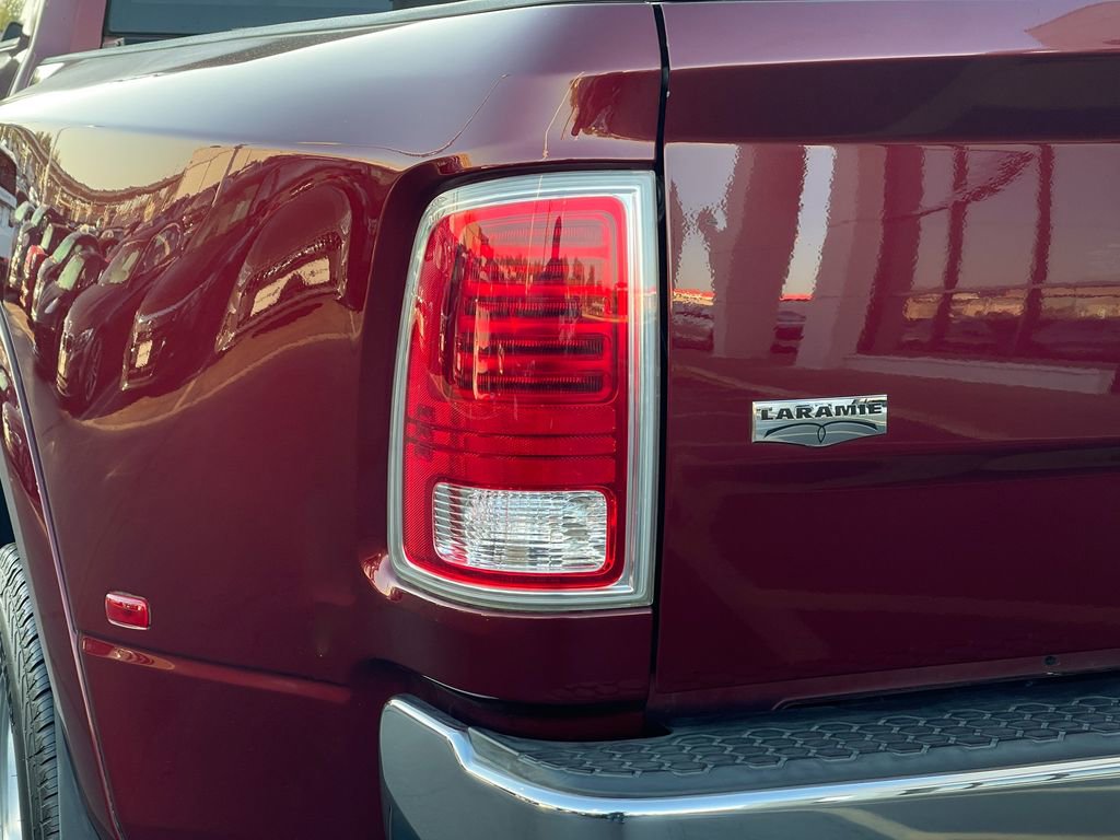 Used 2018 RAM 3500 Laramie image 34