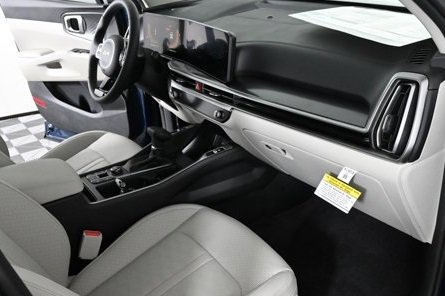 New 2025 Kia Sorento EX w/ Panoramic Sunroof Package image 11