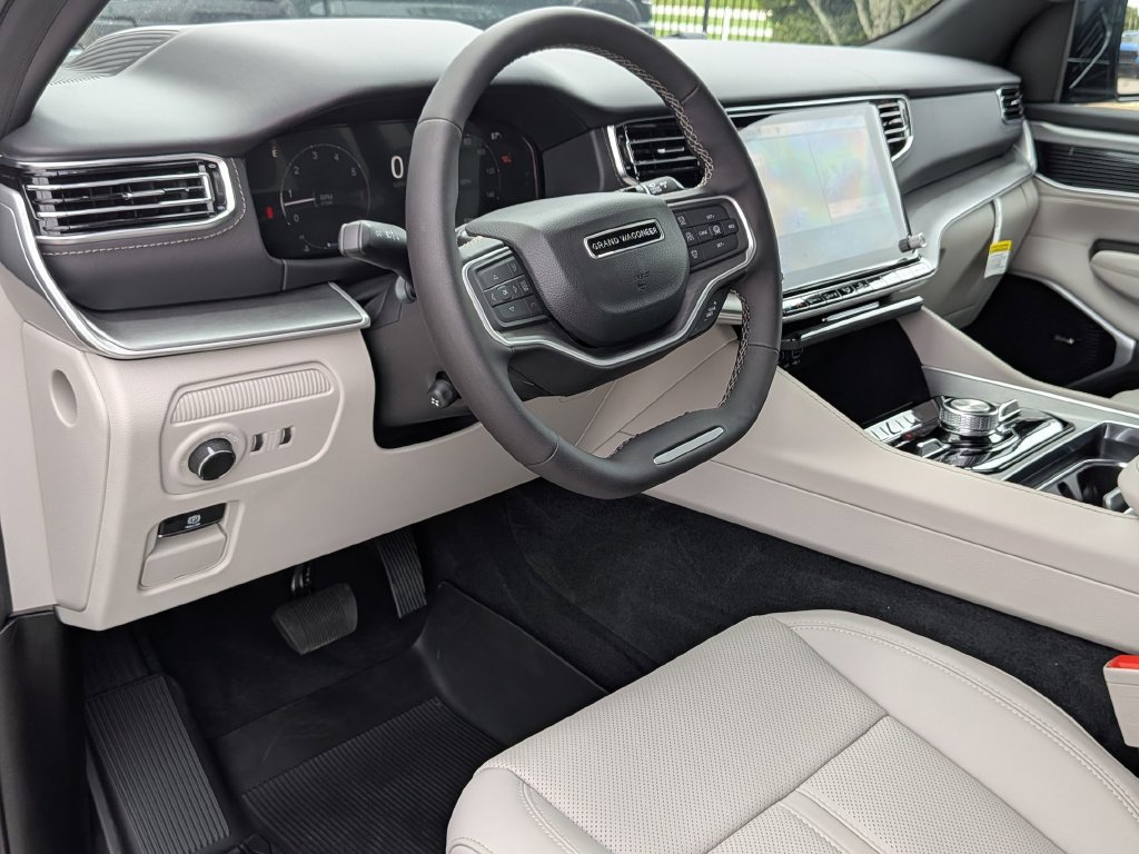 New 2026 Jeep Grand Wagoneer Limited AWD/4WD image 34