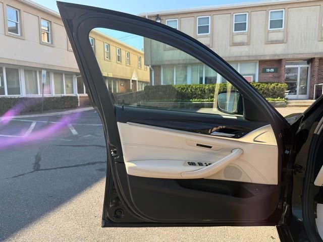 Used 2019 BMW 540i xDrive w/ Convenience Package image 24