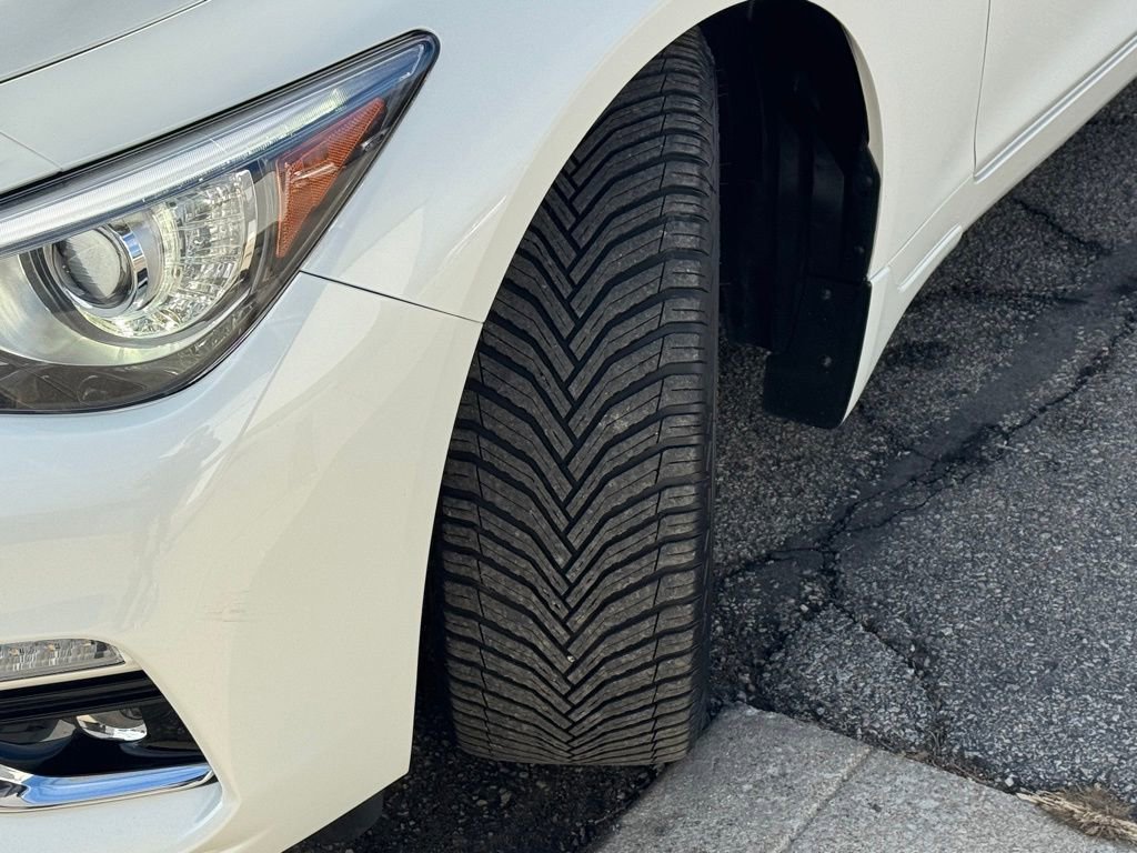 Used 2023 INFINITI Q50 Luxe w/ Cargo Package image 10