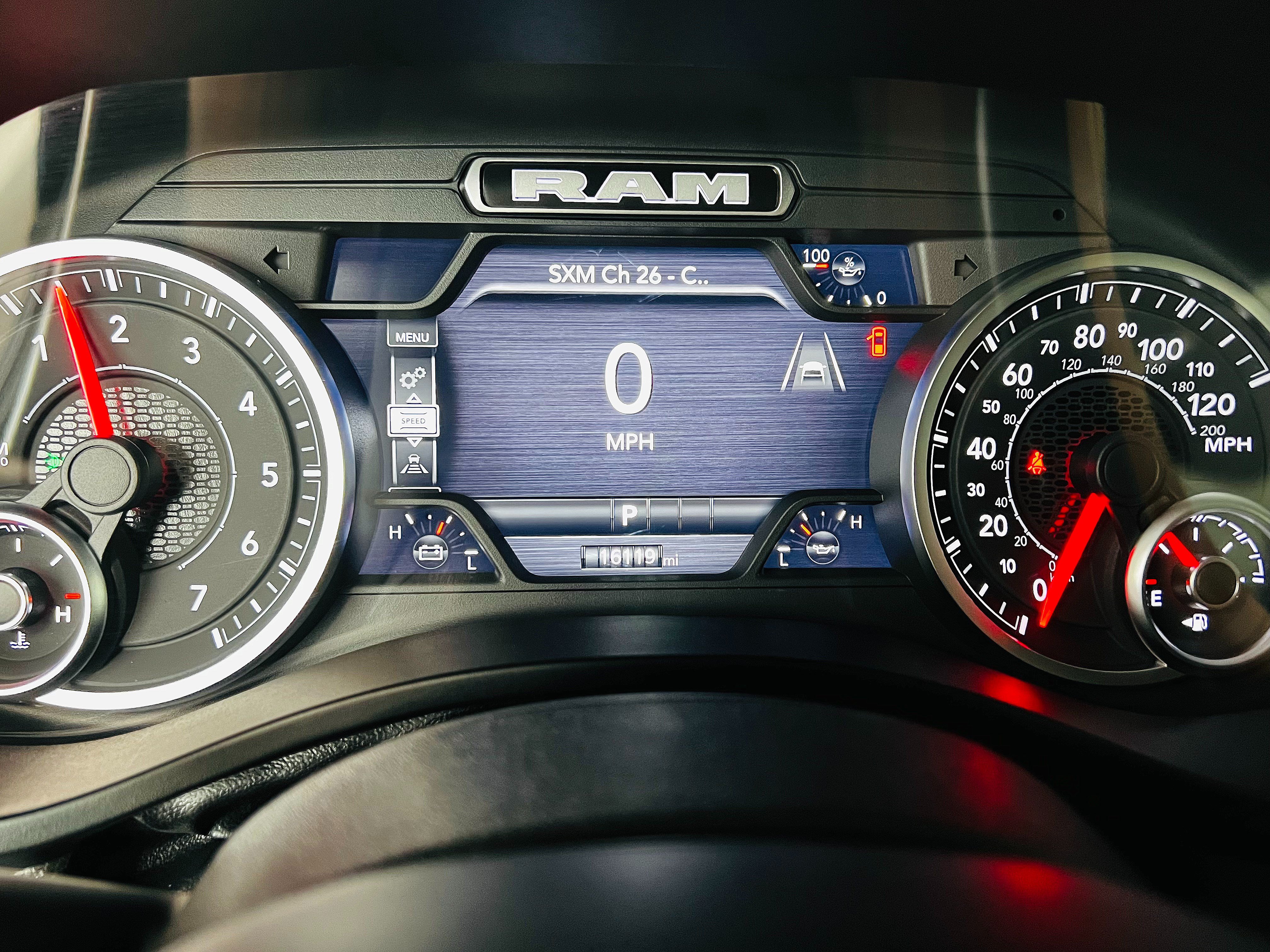 Used 2025 RAM 1500 Warlock AWD/4WD image 13