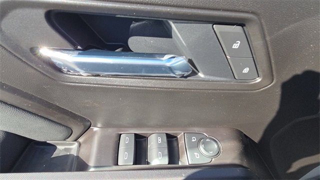 New 2026 GMC Canyon Elevation w/ LPO, Sports Bar Package image 36