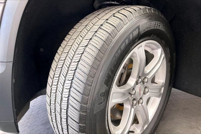 Used 2019 GMC Acadia SLE AWD/4WD image 33