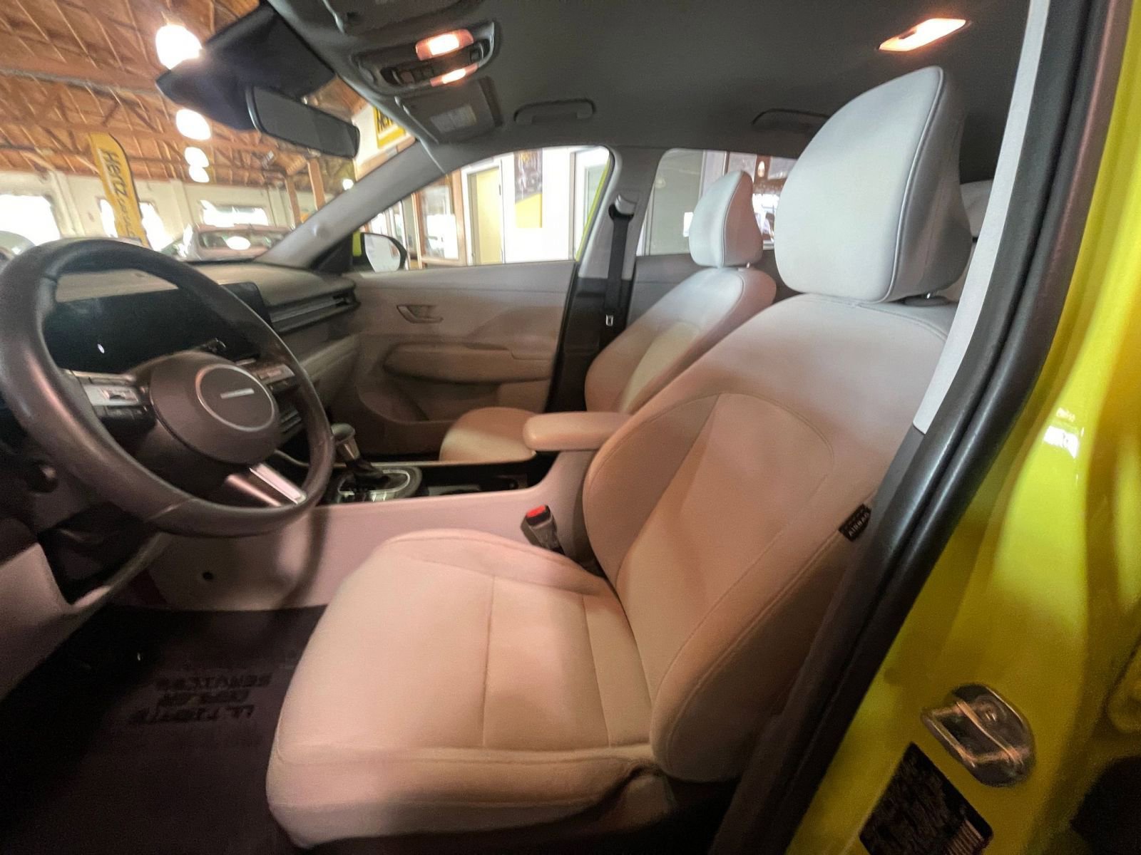 Used 2025 Hyundai Kona SEL image 27