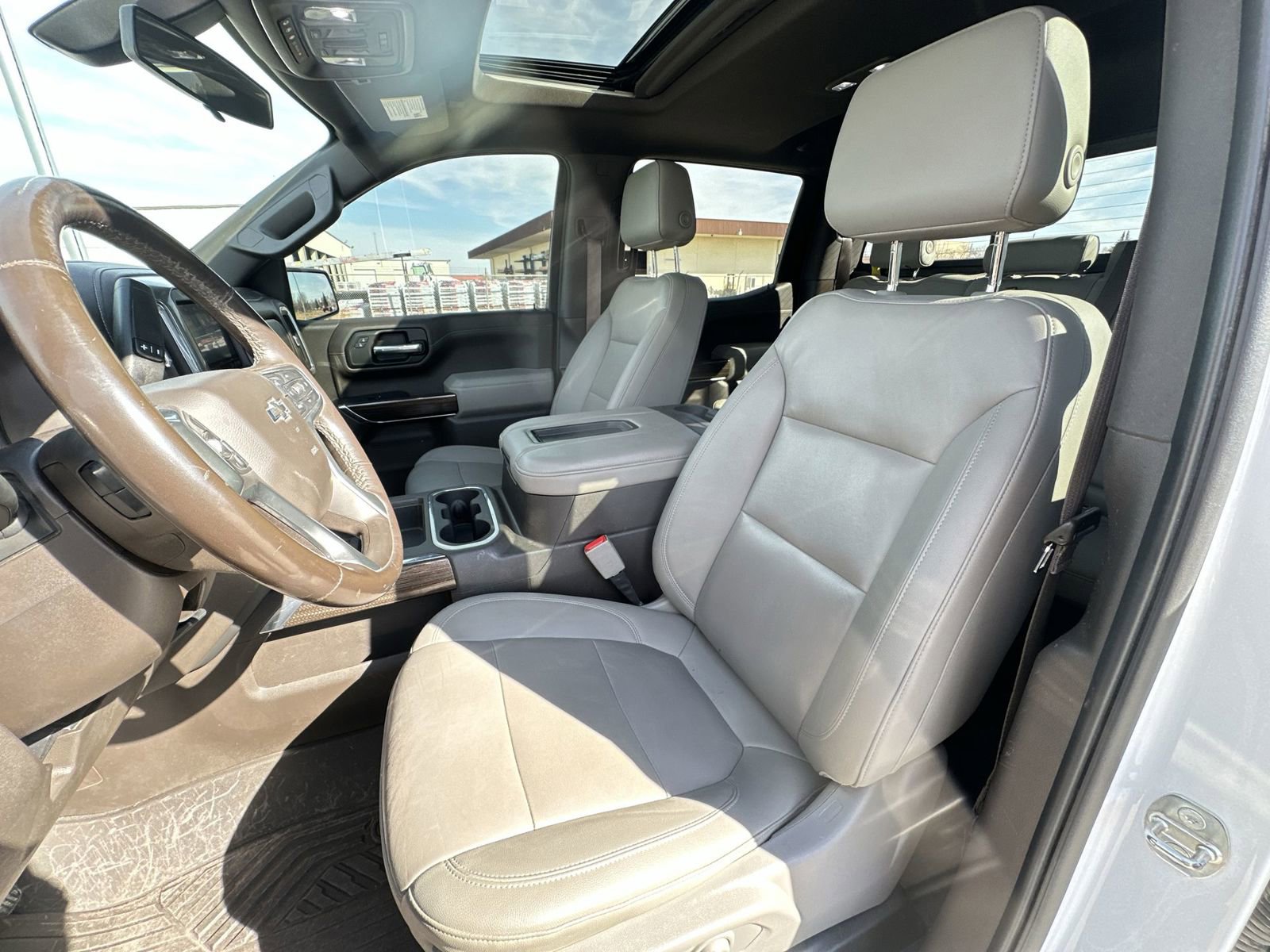 Used 2021 Chevrolet Silverado 1500 LT Trail Boss w/ Convenience Package II AWD/4WD image 19