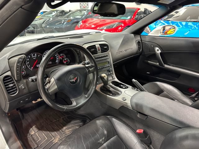 Used 2007 Chevrolet Corvette Coupe w/ Preferred Equipment Group RWD image 11