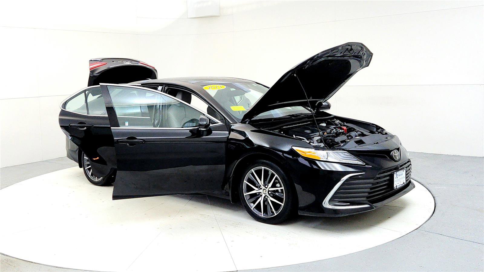 Certified 2023 Toyota Camry XLE w/ Navigation Package image 12