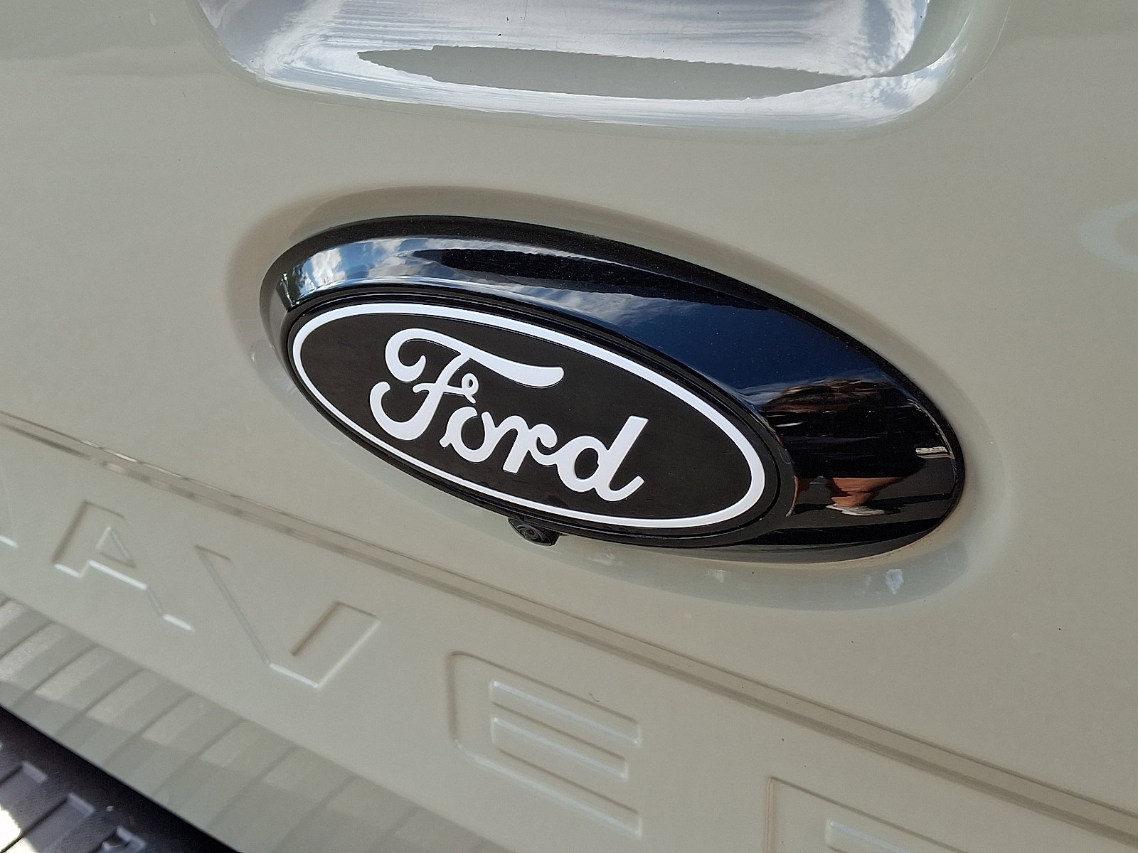 Used 2025 Ford Maverick Tremor AWD/4WD image 30