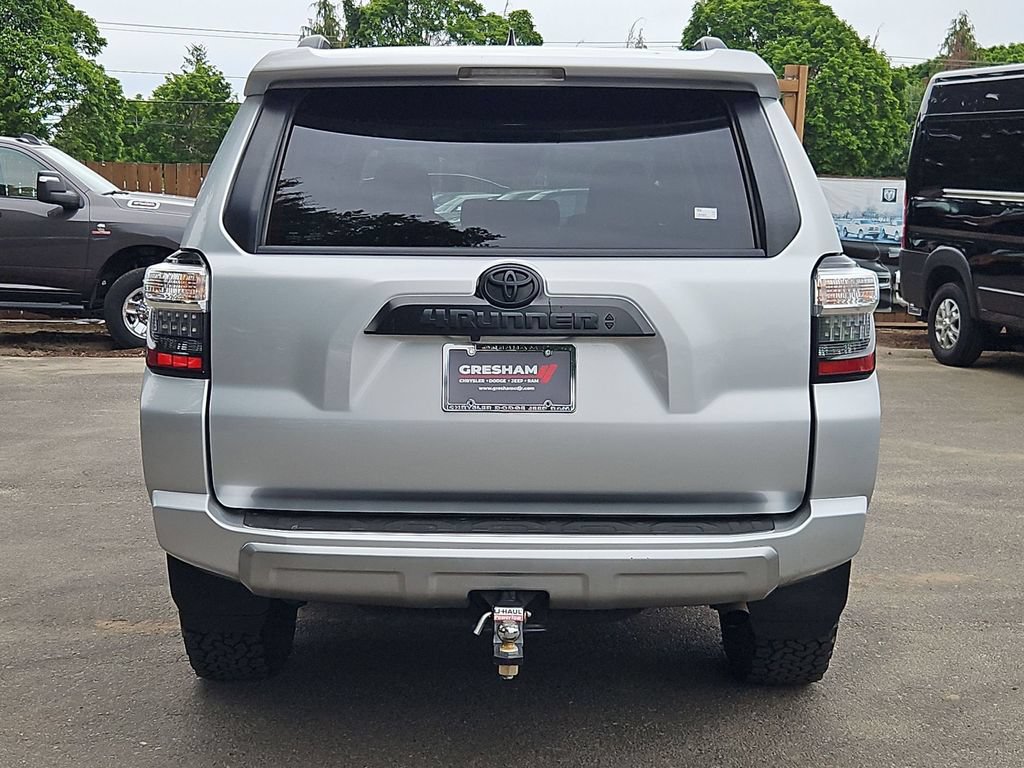 Used 2020 Toyota 4Runner TRD Off-Road Premium w/ Moonroof Package AWD/4WD image 6