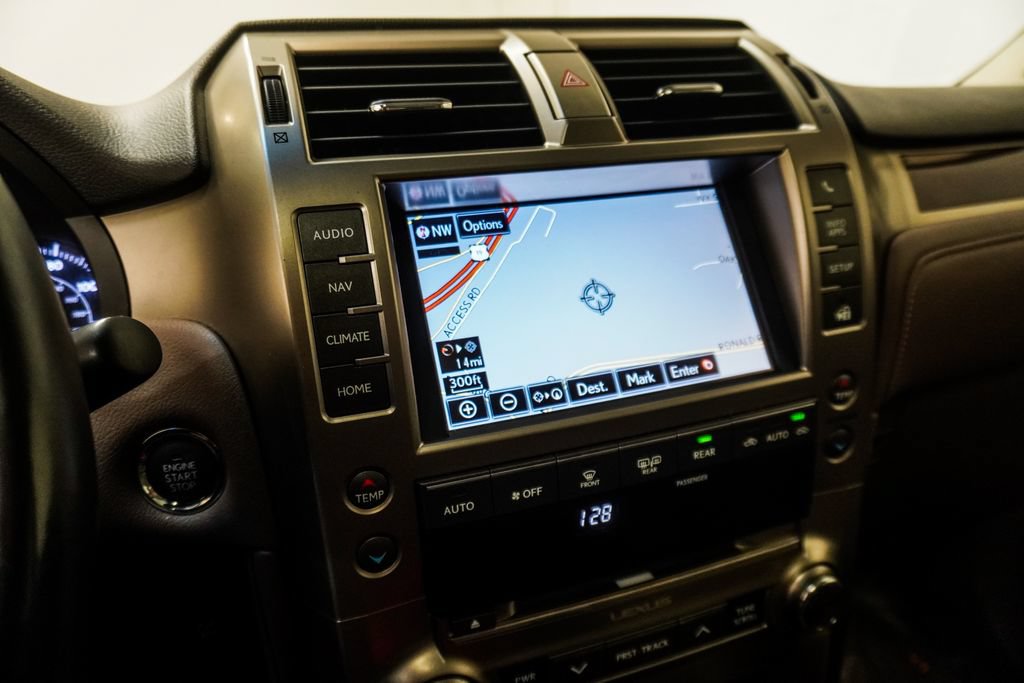 Used 2016 Lexus GX 460 w/ Premium Package AWD/4WD image 23