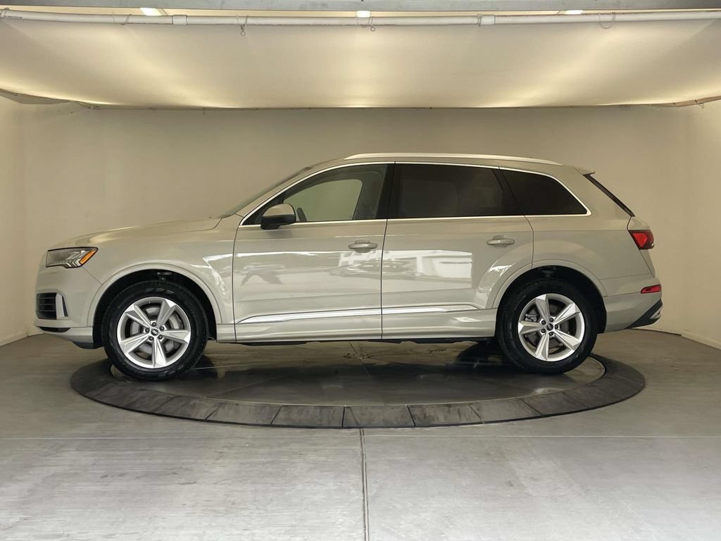 Certified 2023 Audi Q7 3.0T Premium AWD/4WD image 2