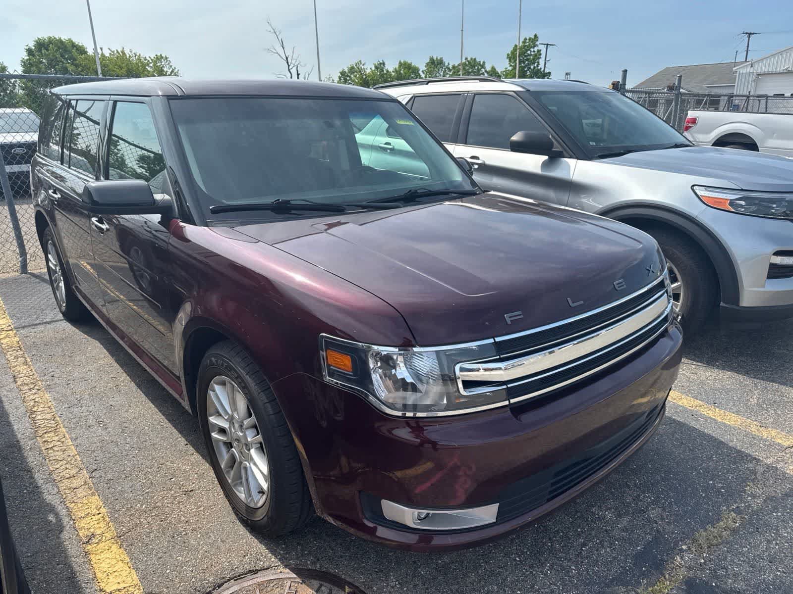 Used 2019 Ford Flex SEL w/ Equipment Group 202A AWD/4WD image 25