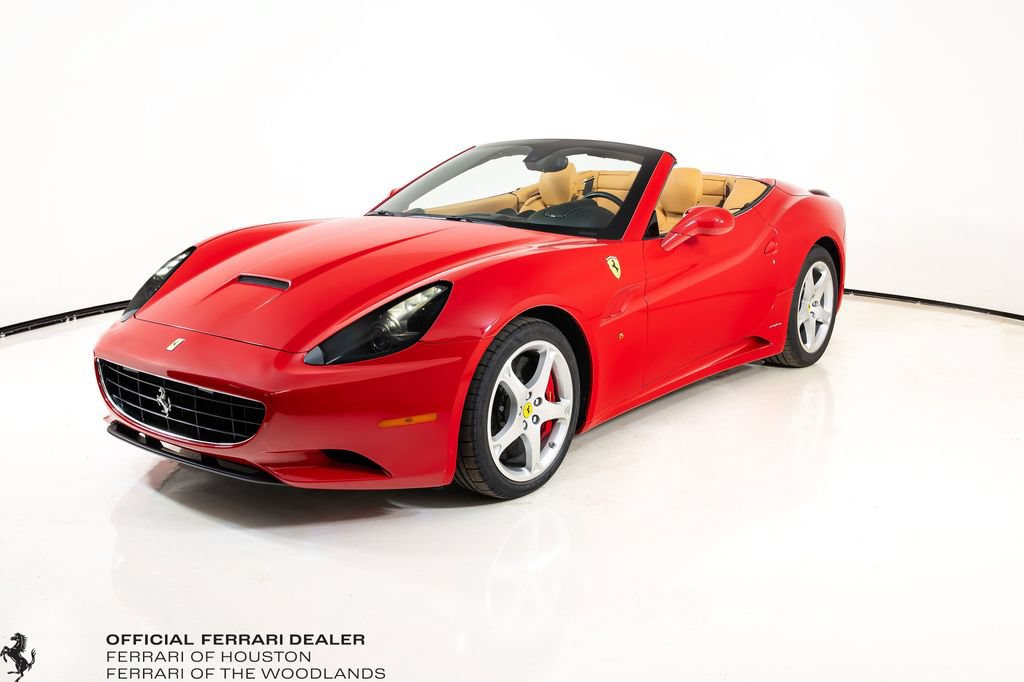 Used 2010 Ferrari California RWD image 6