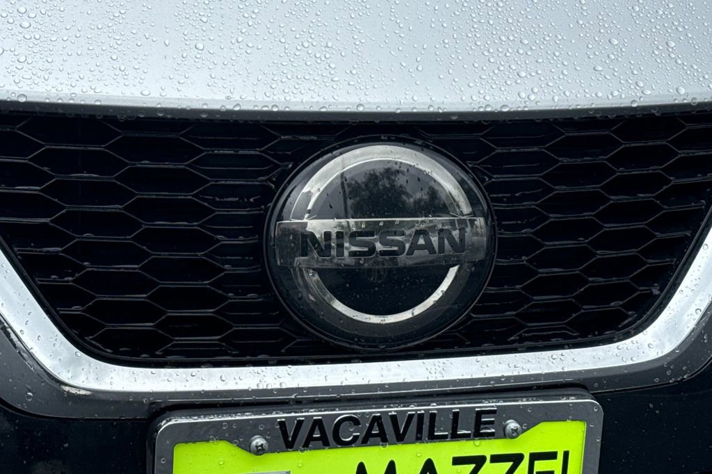 Used 2020 Nissan Versa S FWD image 8