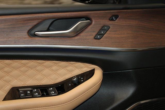 Used 2024 Jeep Grand Cherokee Summit image 33