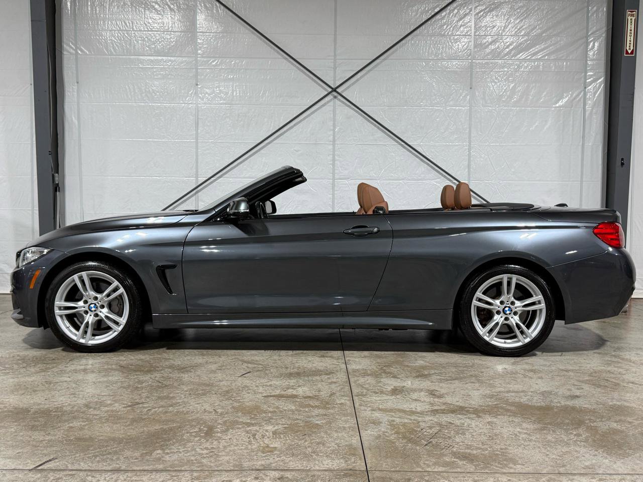 Used 2017 BMW 440i xDrive Convertible AWD/4WD image 2