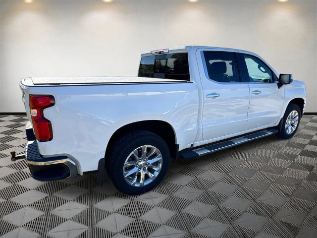 Used 2022 Chevrolet Silverado 1500 LTZ w/ LTZ Premium Package AWD/4WD image 4