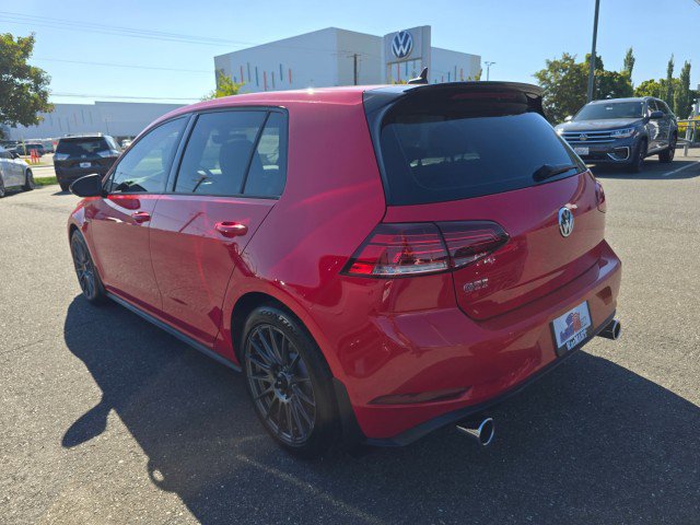 Used 2021 Volkswagen GTI SE image 6