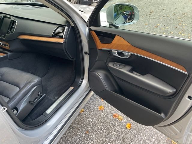 Certified 2023 Volvo XC90 B6 Plus w/ Protection Package Premier AWD/4WD image 14
