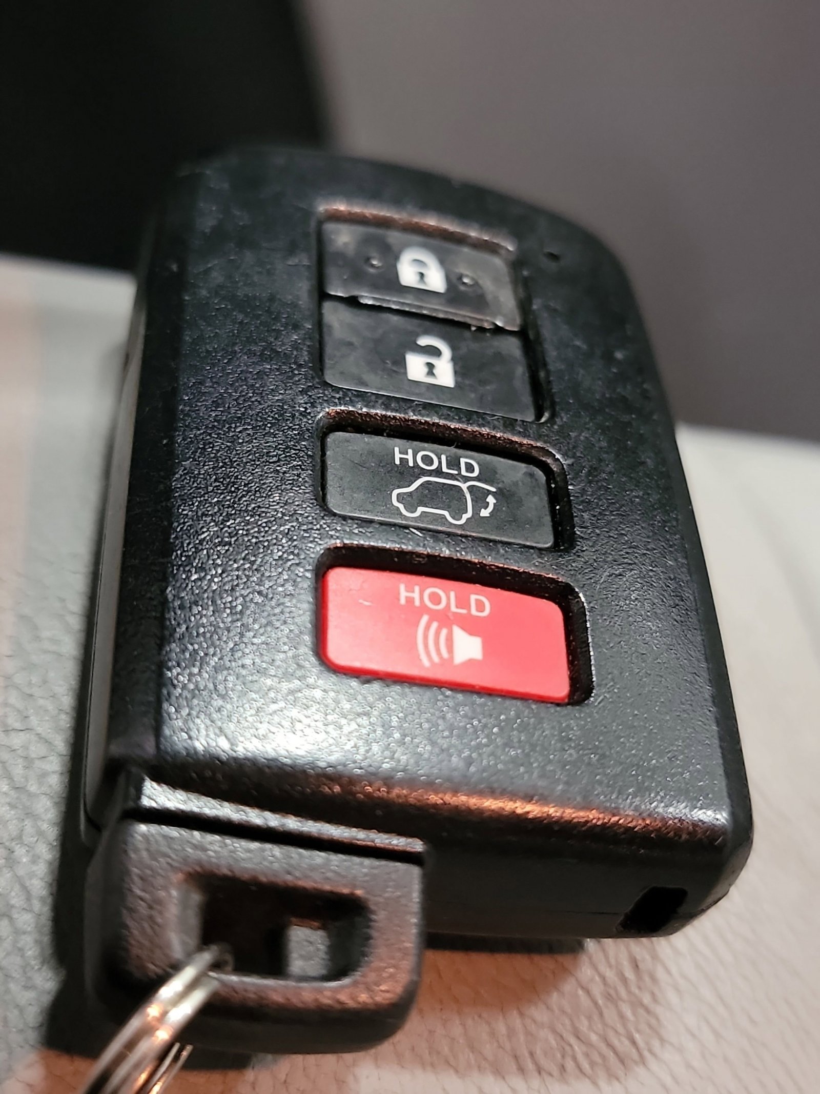 Used 2016 Toyota Highlander XLE AWD/4WD image 32