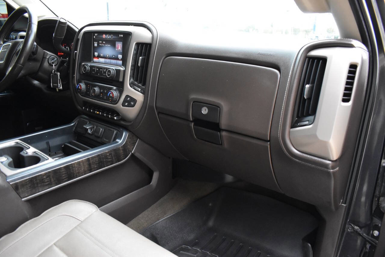 Used 2015 GMC Sierra 3500 Denali w/ Duramax Plus Package image 40