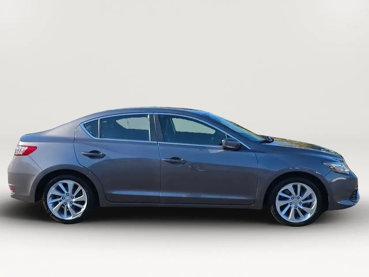 Used 2018 Acura ILX w/ Technology Plus Package FWD image 8