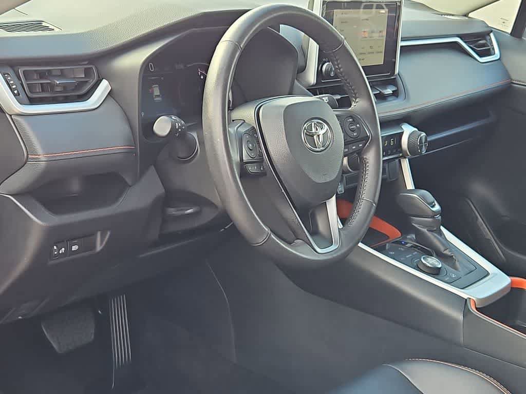 Used 2024 Toyota RAV4 Adventure AWD/4WD image 10