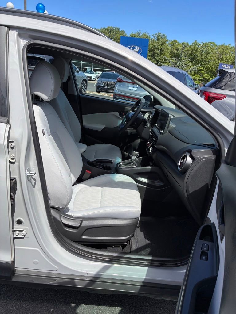Used 2023 Hyundai Kona SEL AWD/4WD image 22