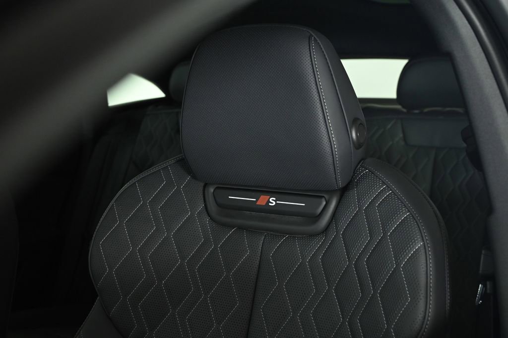 New 2025 Audi S6 e-tron Premium Plus AWD/4WD image 22