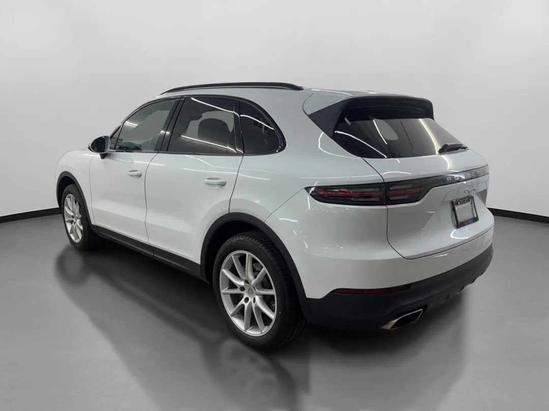 Used 2021 Porsche Cayenne AWD/4WD image 7