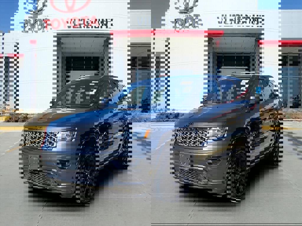 Used 2020 Jeep Grand Cherokee Altitude