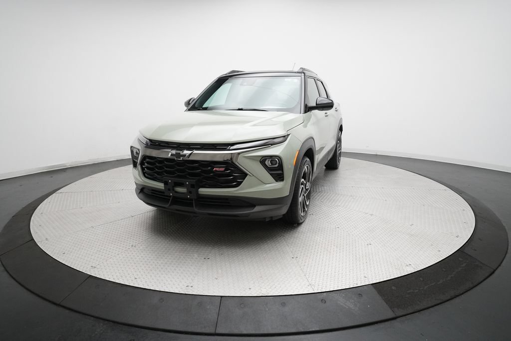 Used 2024 Chevrolet TrailBlazer RS w/ Convenience Package FWD image 12