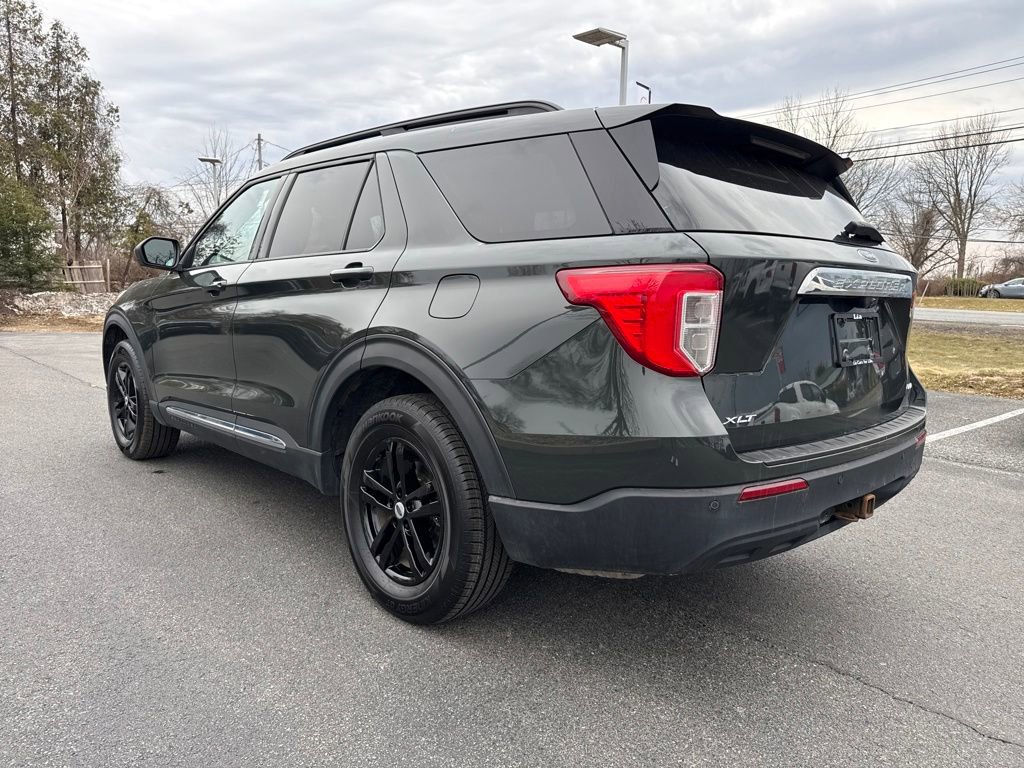 Used 2022 Ford Explorer XLT w/ Class IV Trailer Tow Package image 6
