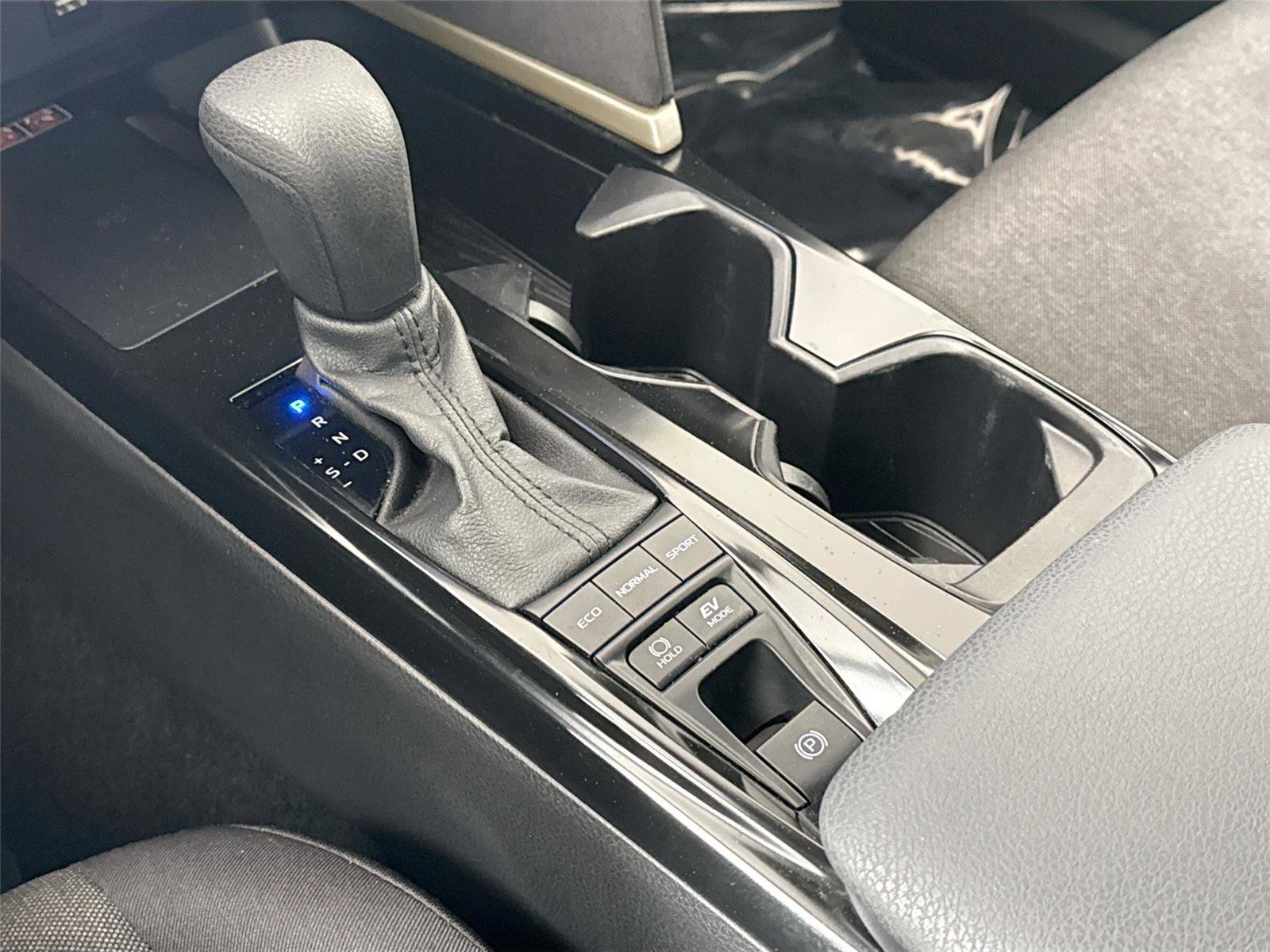 Certified 2025 Toyota Camry LE FWD image 25