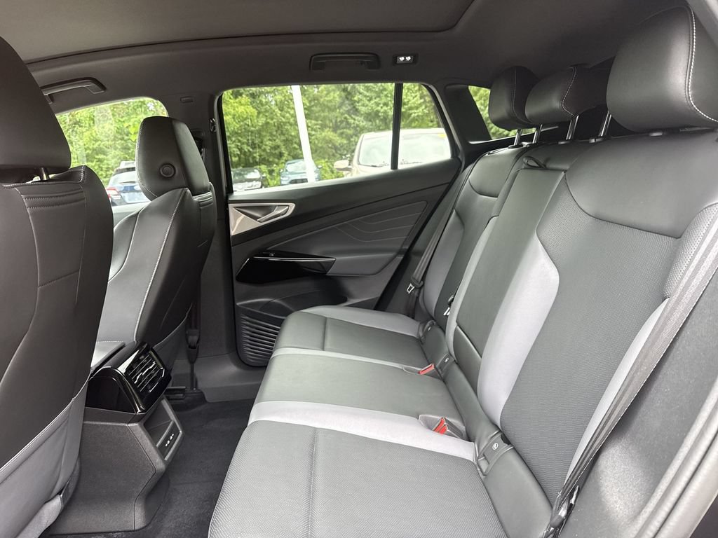 Used 2023 Volkswagen ID.4 Pro S RWD image 24