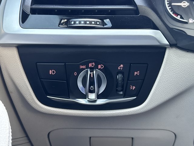 Used 2018 BMW X3 xDrive30i AWD/4WD image 18