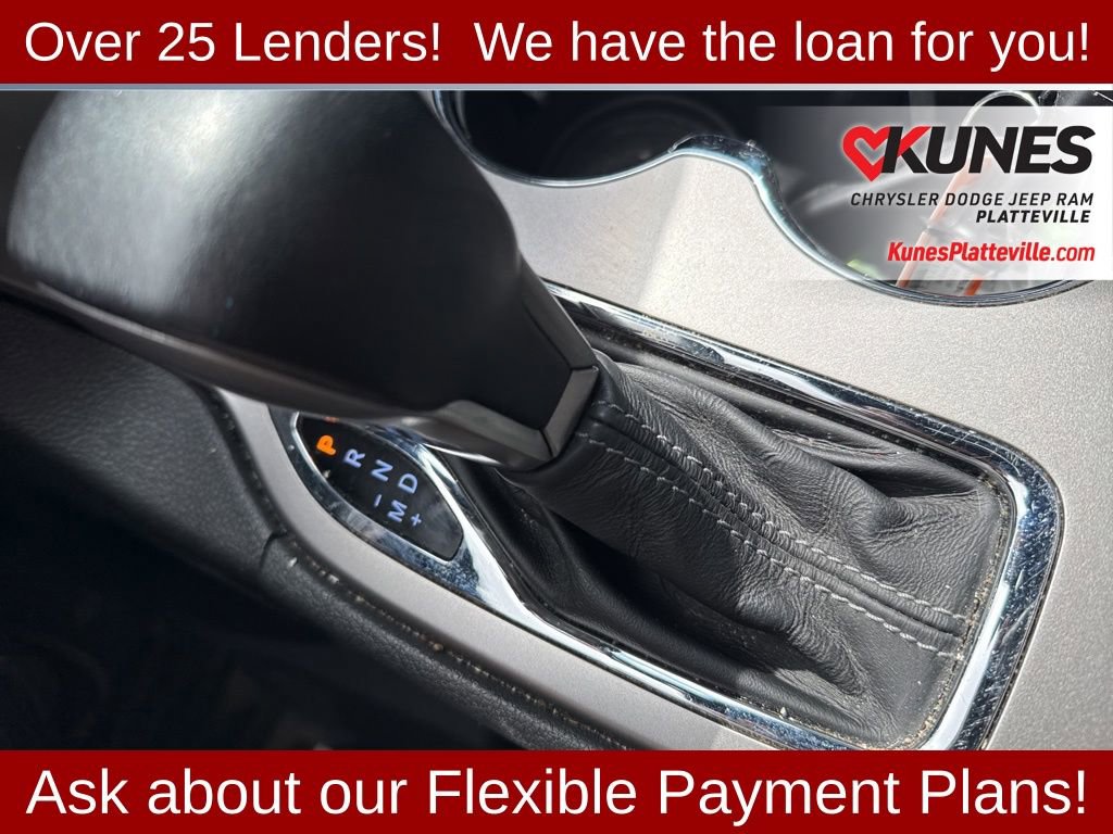 Used 2019 Jeep Grand Cherokee Overland AWD/4WD image 24