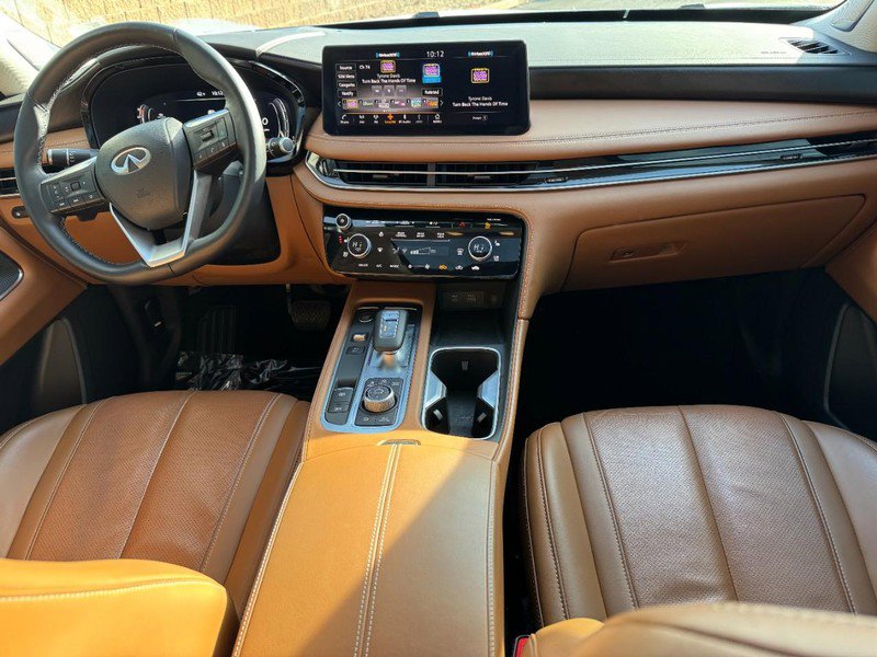 Used 2023 INFINITI QX60 Sensory w/ Vision Package image 11