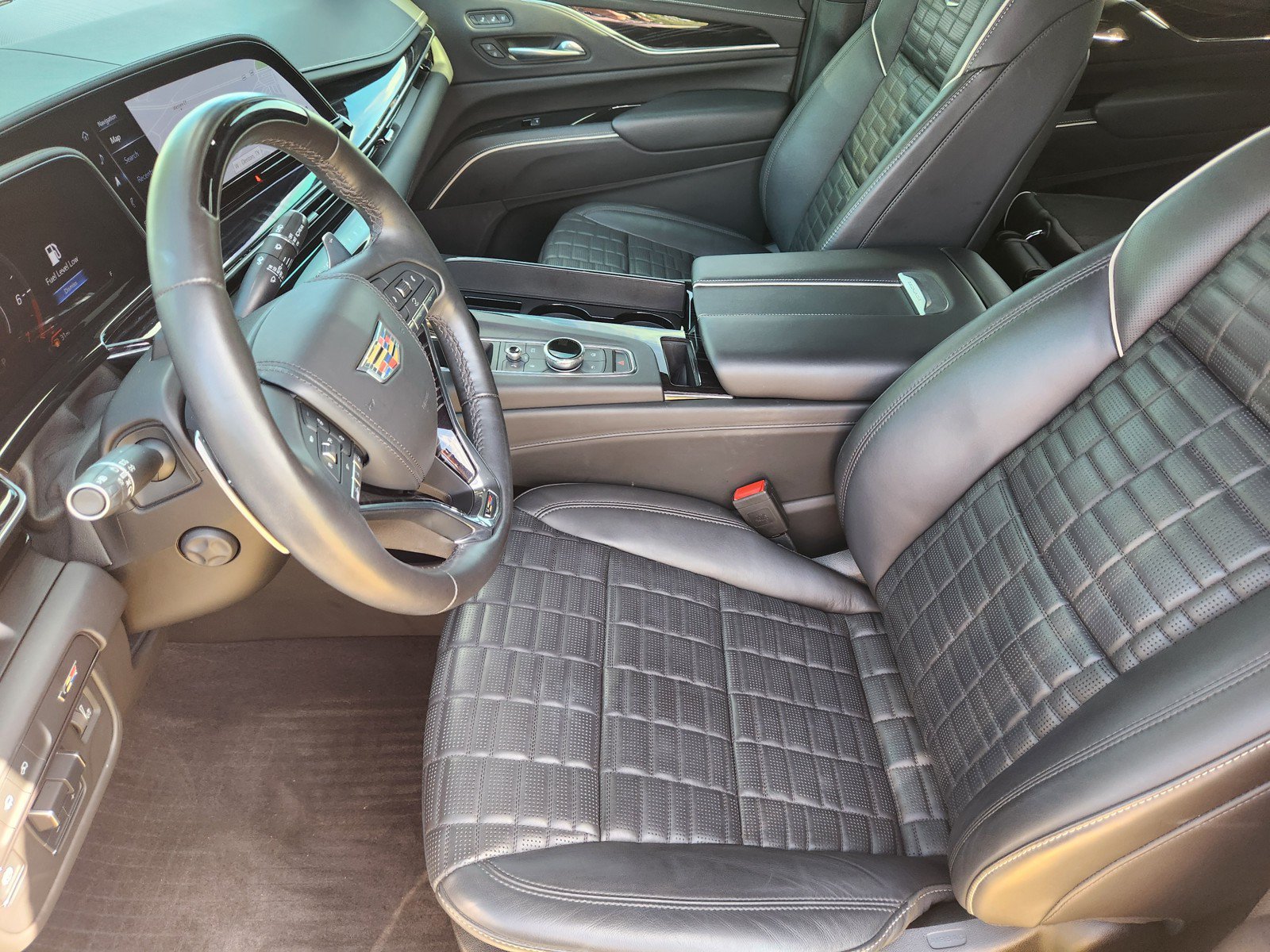 Certified 2023 Cadillac Escalade ESV V AWD/4WD image 11