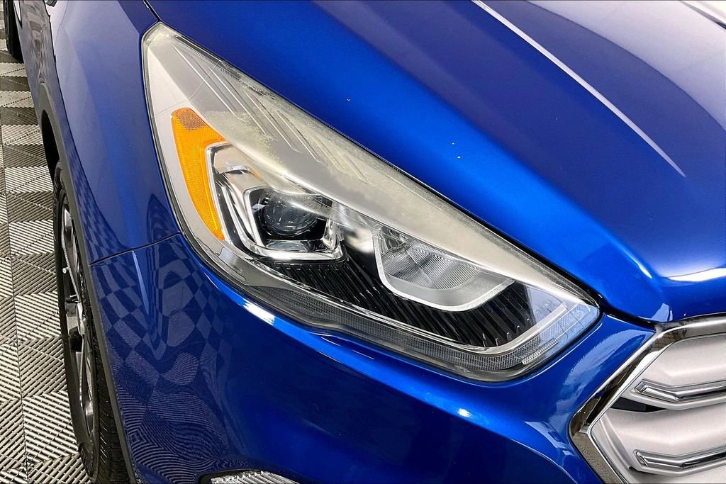 Used 2018 Ford Escape SEL image 28