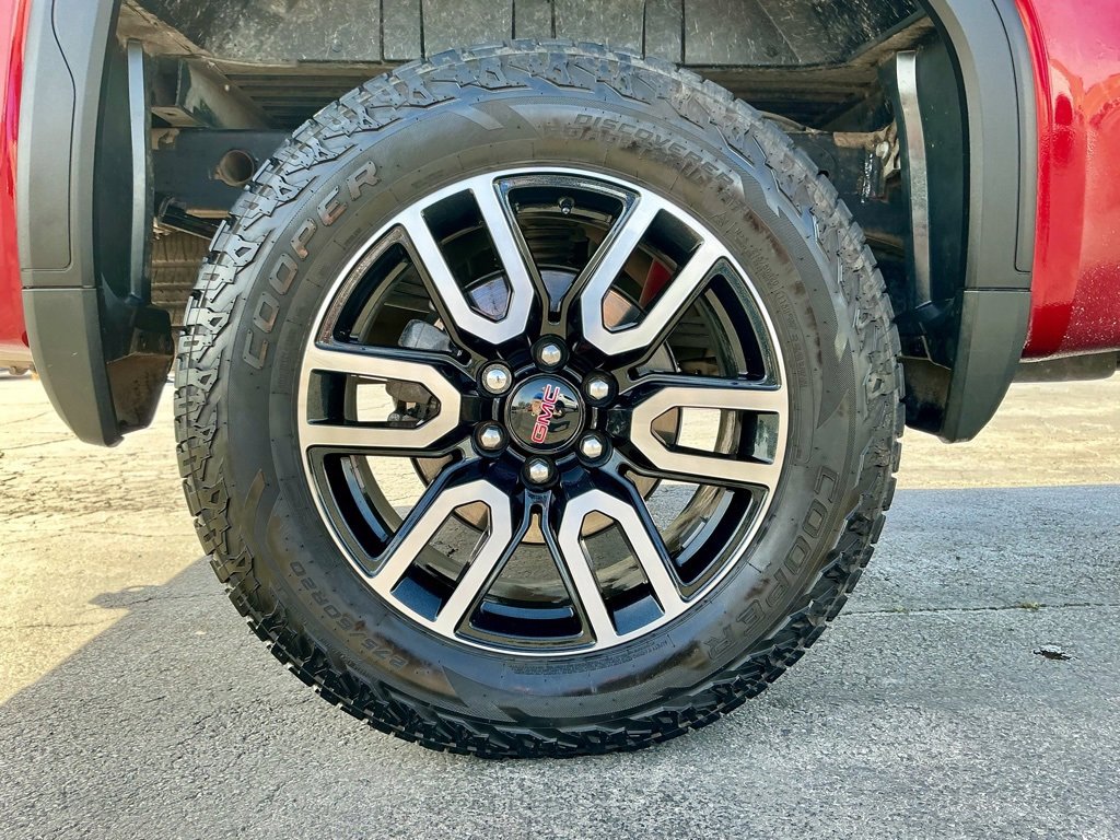Used 2023 GMC Sierra 1500 AT4 w/ AT4 Premium Package image 22