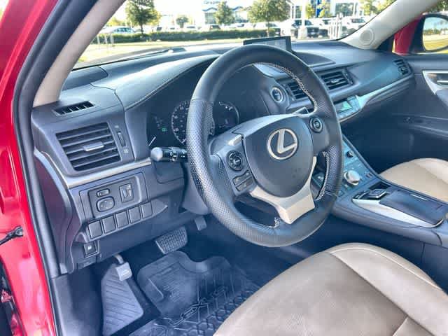 Used 2016 Lexus CT 200h w/ Navigation Package FWD image 15